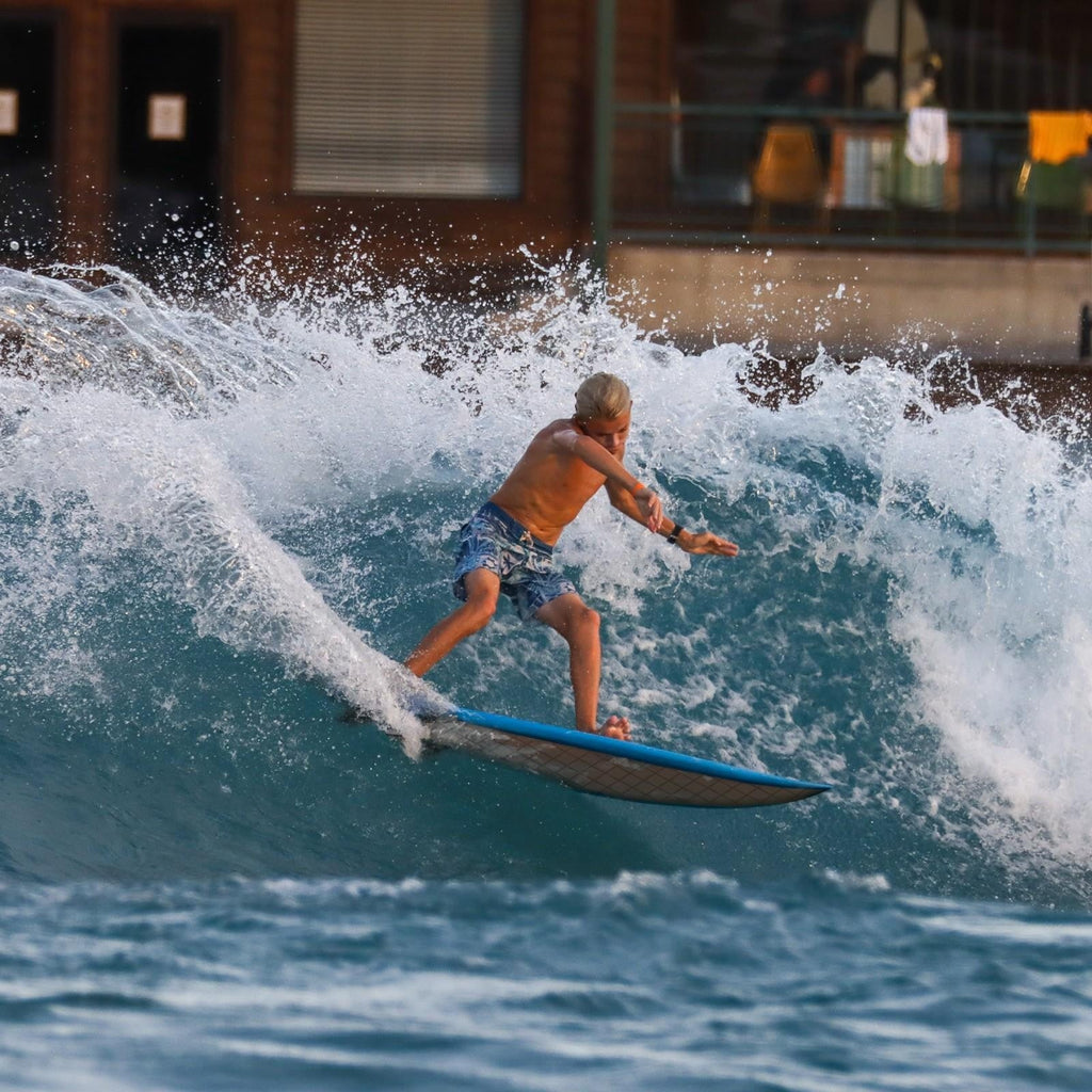 High Performance - Soft Top Foam Surfboard - Includes Leash and Fins