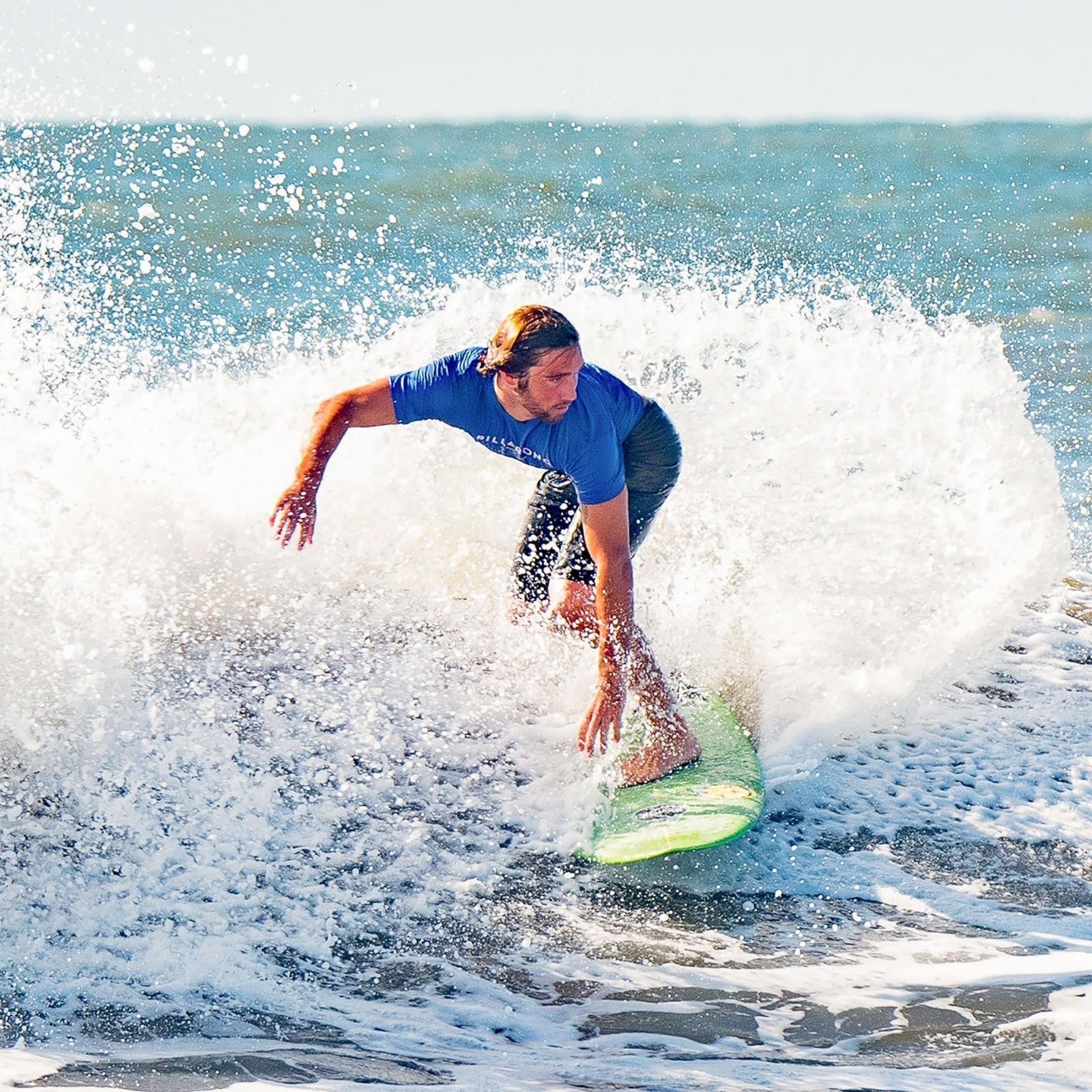 5-5 5ft 5in Fish - Soft Top Short Foam Surfboard for Beginners and Kids - Includes Leash and Fins