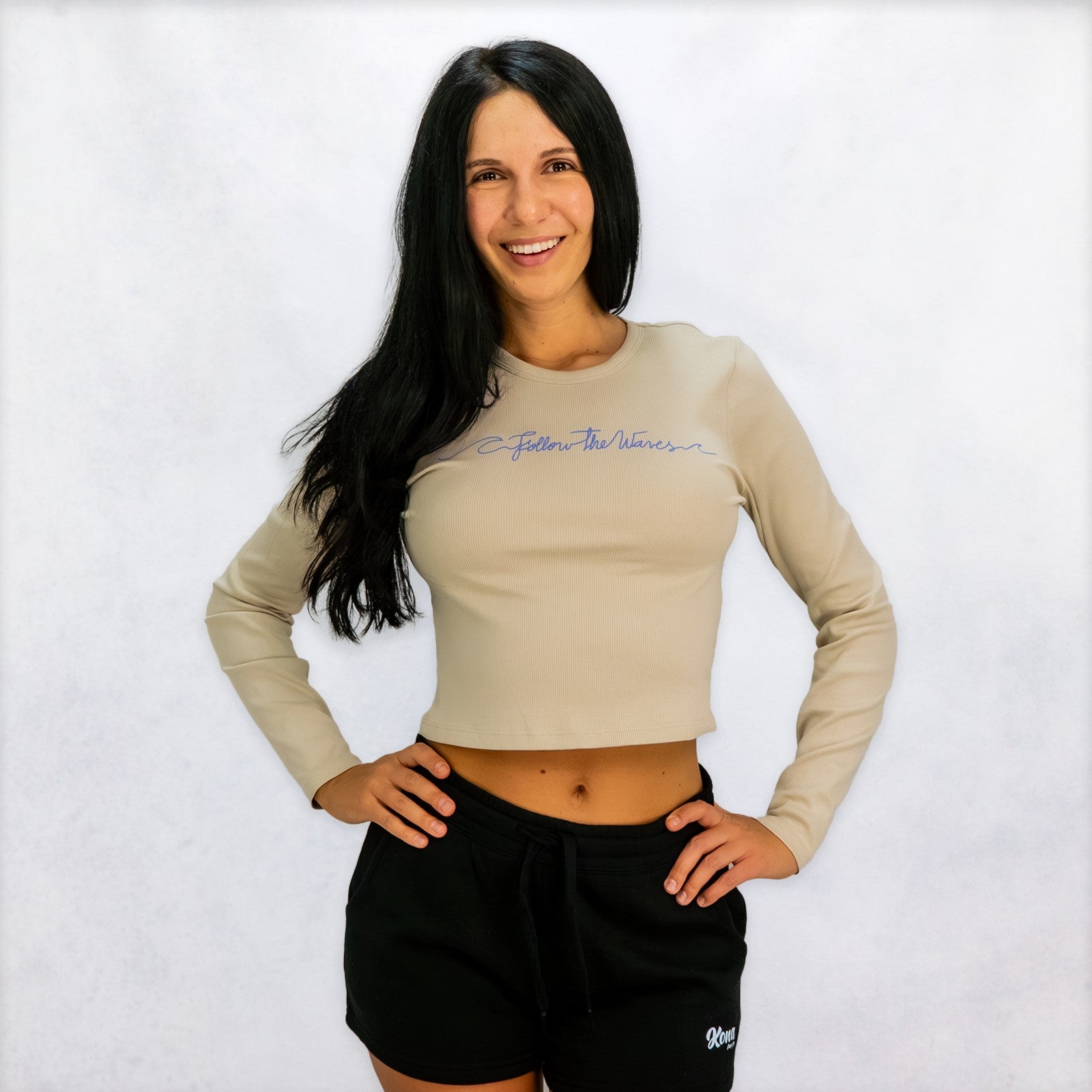 Follow the Waves Womens Cropped L/S Shirt
